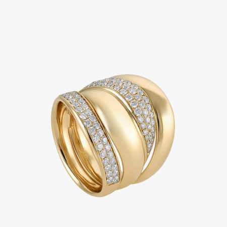 Flaring Diamond Ring